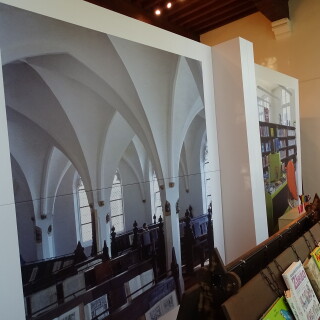 Expositiewand Huis Bergh