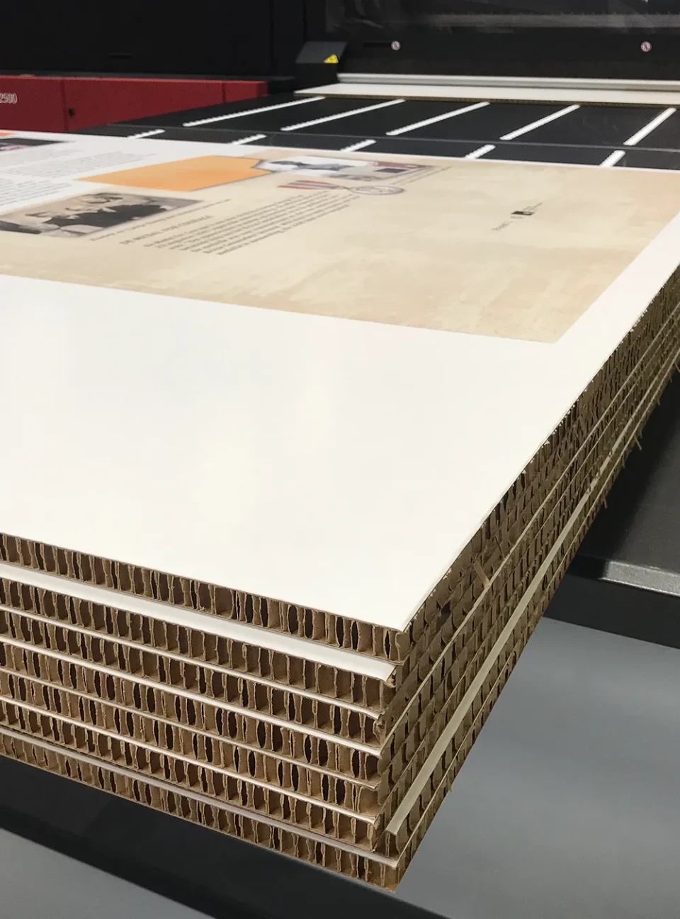 Van CAD naar plotter stapel karton karton design